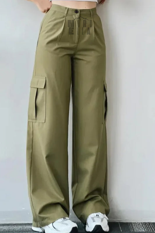 Pantalones cargo tridimensionales