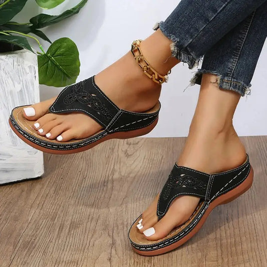 Lux Clip Sandals