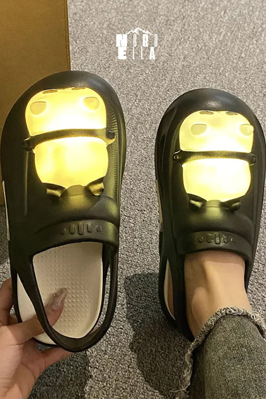 Pantuflas con luz de panda